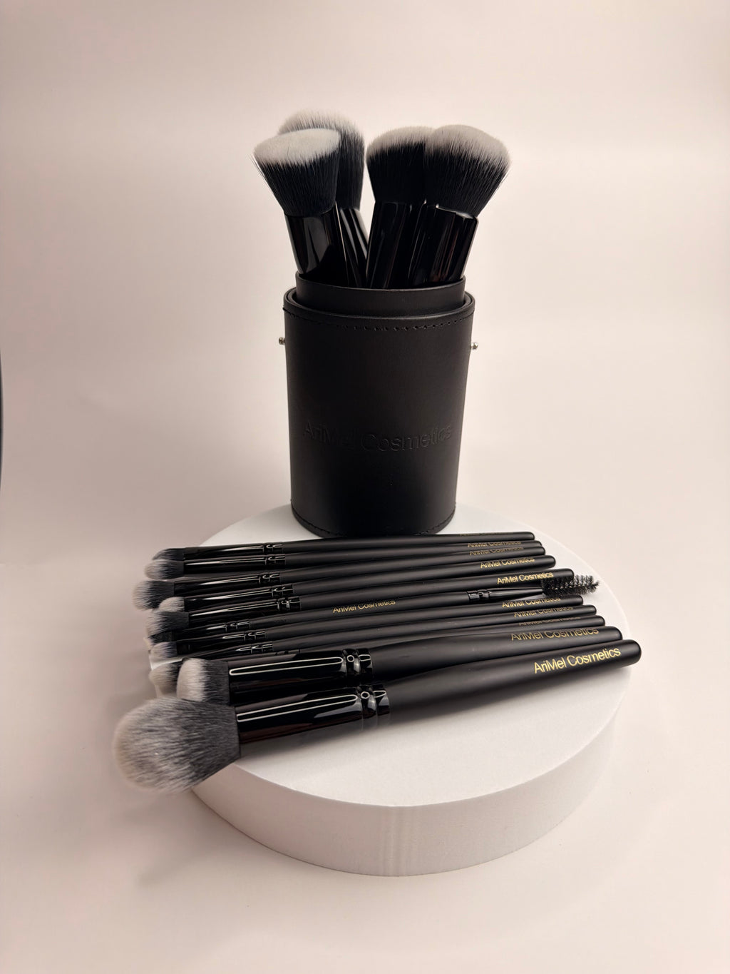 AriMel Muse Brush Collection