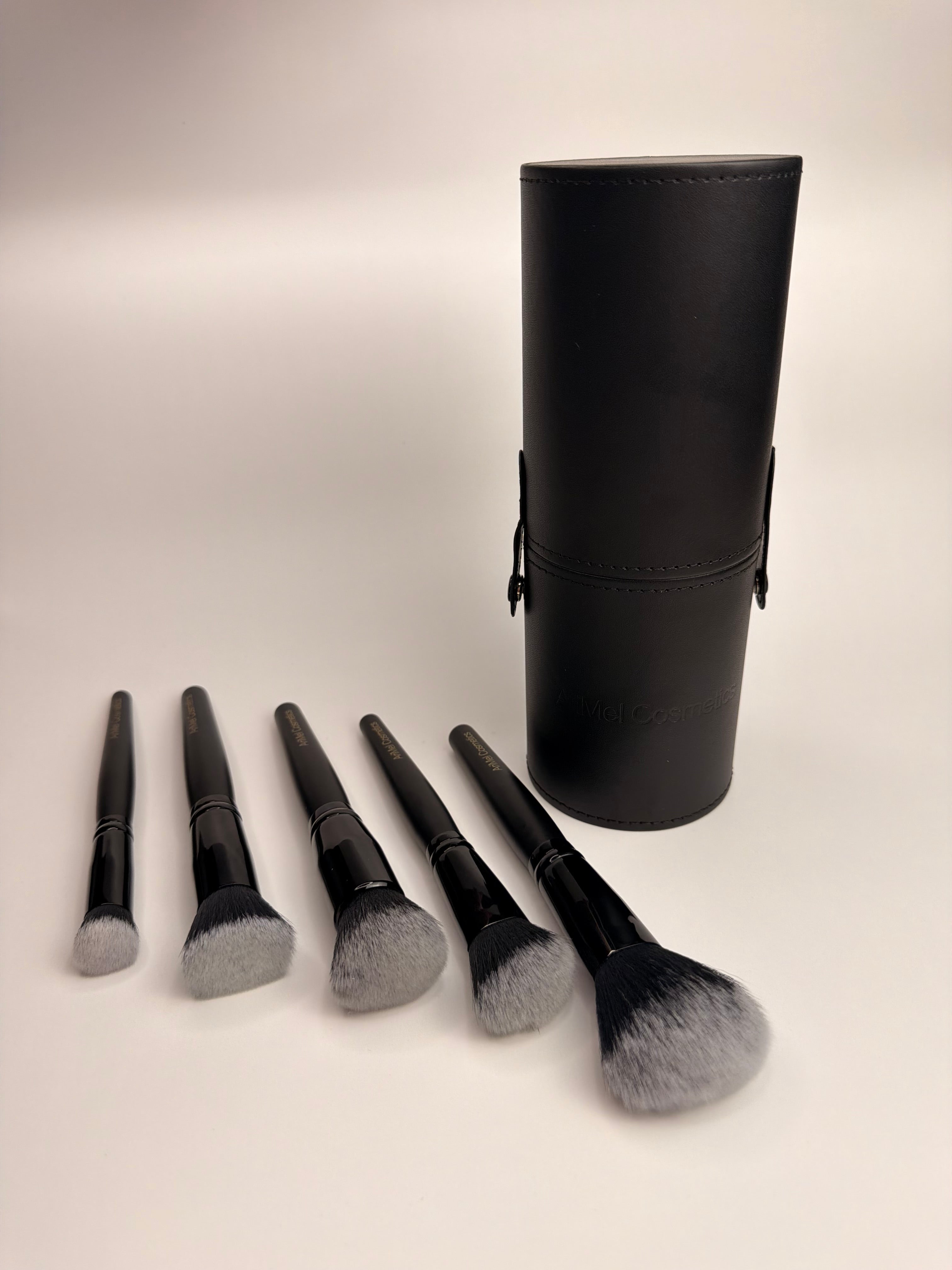 AriMel Muse Brush Collection